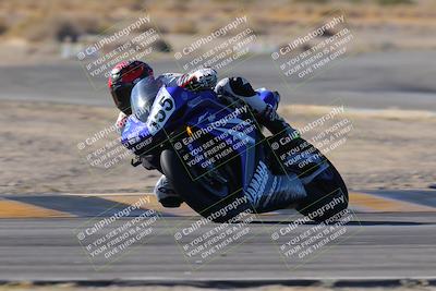 media/Dec-10-2023-SoCal Trackdays (Sun) [[0ce70f5433]]/Turn 2 (10am)/